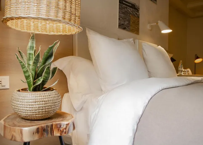 Room Select Via Veneto