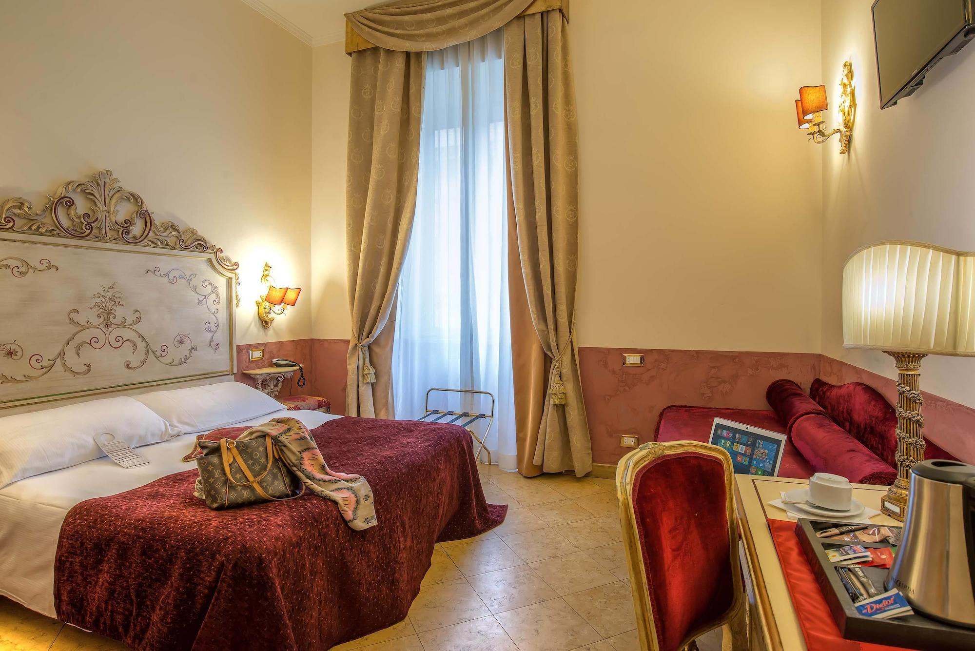 Select Via Veneto Hotel 4*