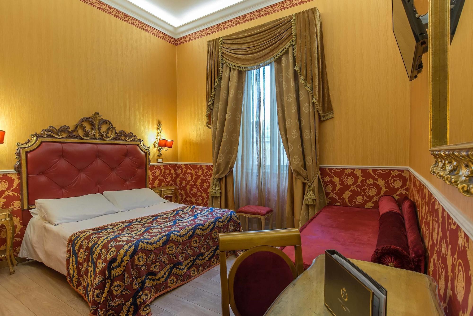 Select Via Veneto Hotel 4*