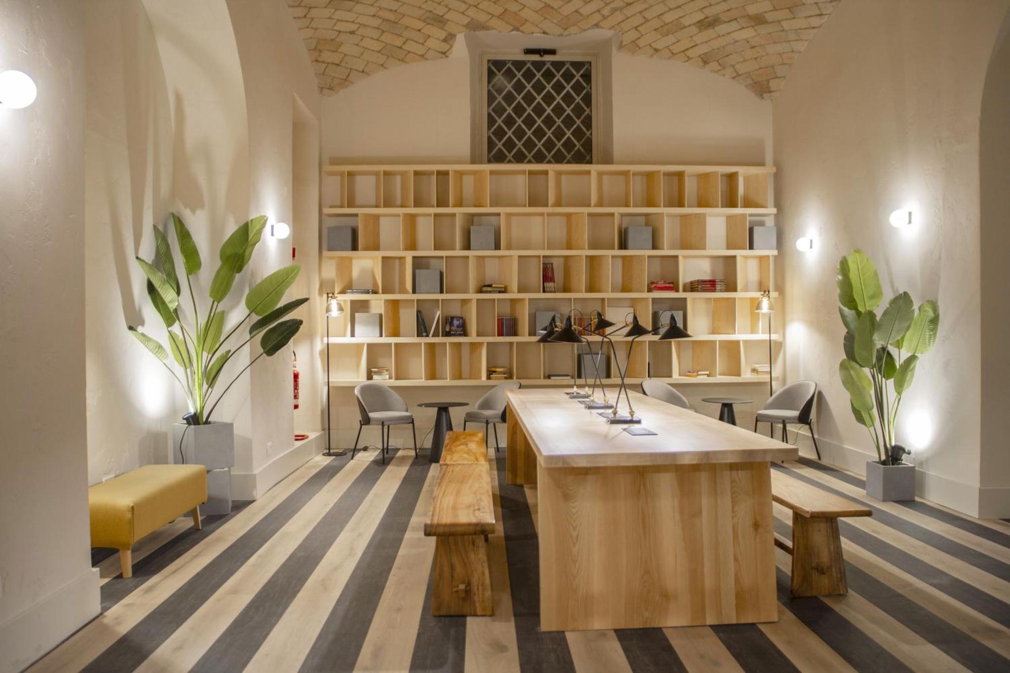 Select Via Veneto 4* Rome